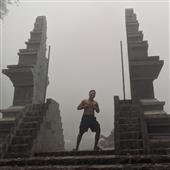 TRỨN
